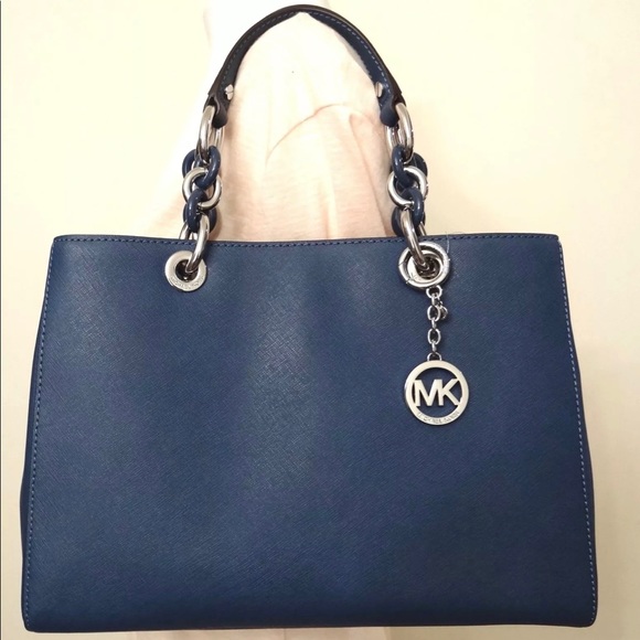 Michael Kors  Cynthia bag - Picture 2 of 7